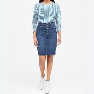 Banana Republic Classic Blue Denim Skirt